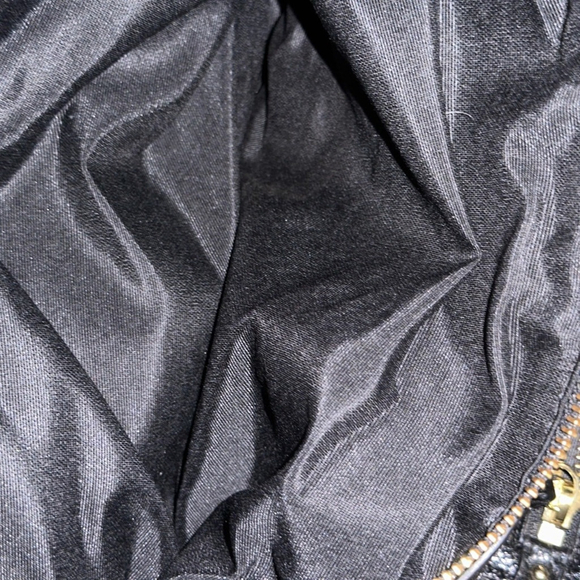 Calvin Klein Black Pebbled Leather Tote Bag Gold Hardware Shoulder Purse - Picture 11 of 17